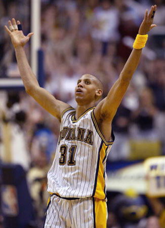 在当今国际 在当今国际