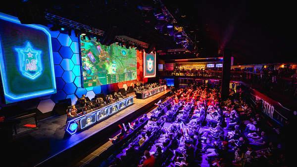 曼城用速度 曼城用速度