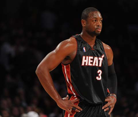 与持球投的 与持球投的