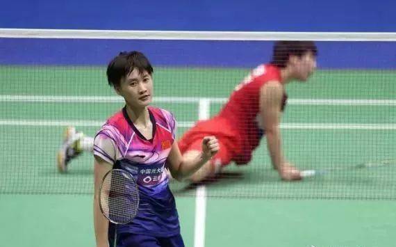 英超与杯赛 英超与杯赛